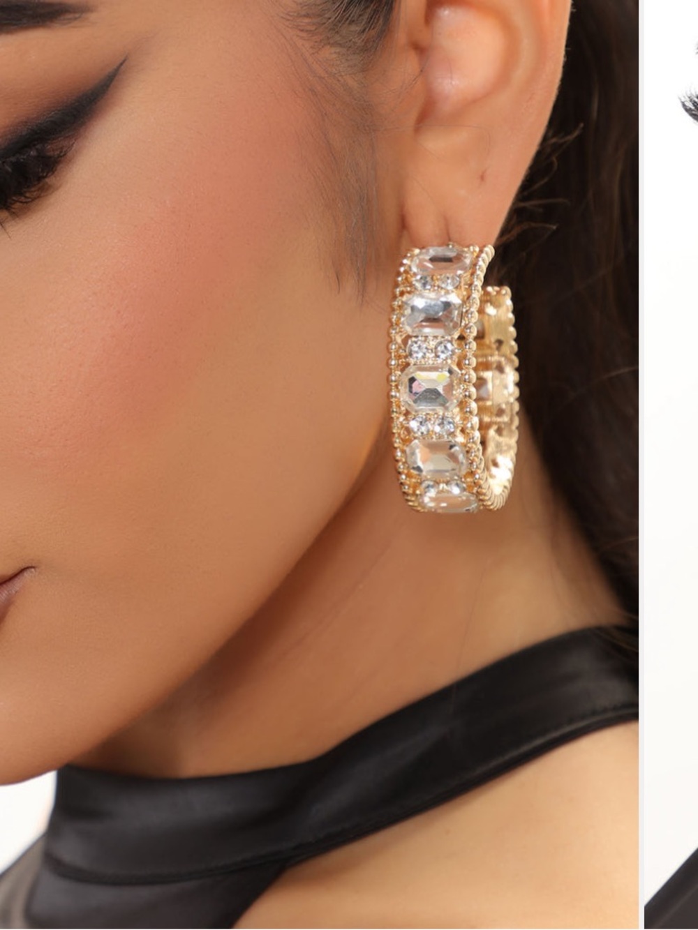 ⭐️Gold Crystal Hoop Earrings - Women’s Jewelry NWOT